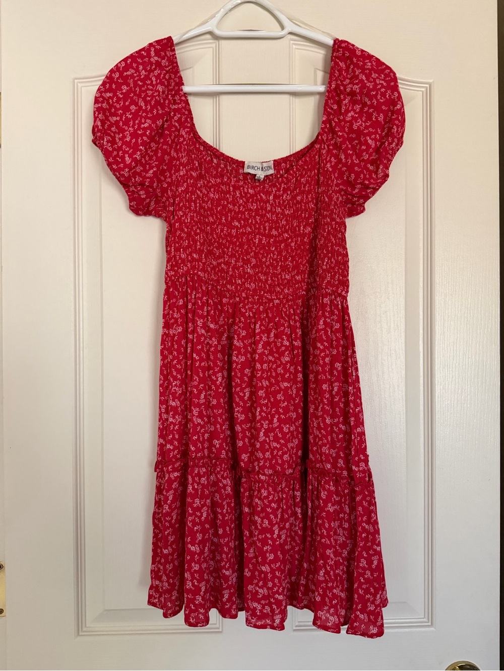 Women’s ' Red Floral Smocked Casual Dress with Puff Sleeves by Birch & Stone
